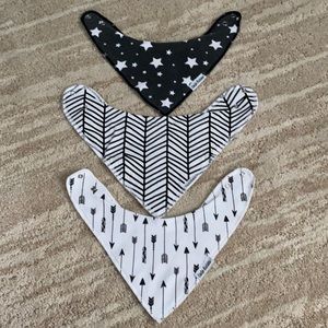 Dodo Babies Bibs